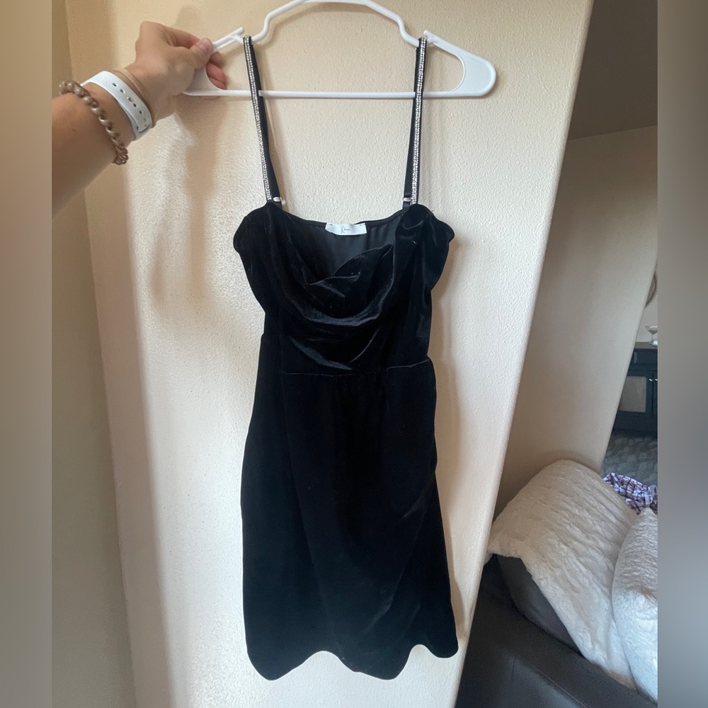 Klesis Velvet Dress